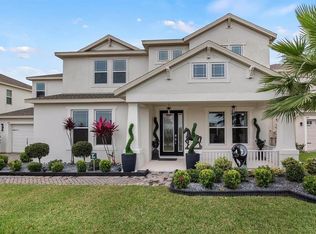 387 Blue Cypress Dr, Groveland, FL 34736