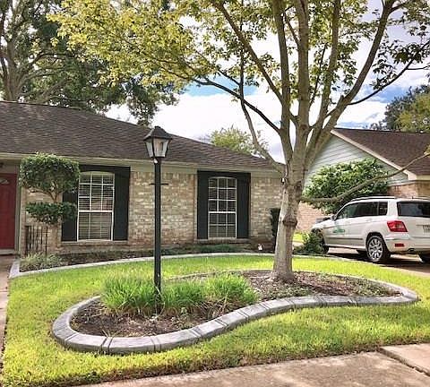 2nd image of 12514 Chessington Dr
