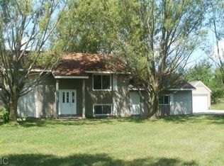 9073 Ramsdell Dr NE, Rockford, MI 49341