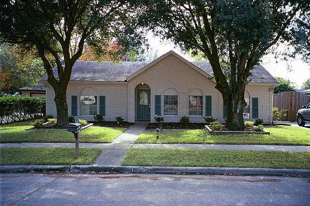 1st image of 22827 Provincial Blvd