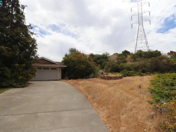 112 Zamora Ct, Vallejo, CA 94591