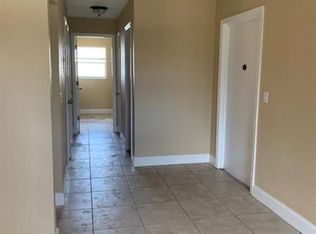 1550 NW 15th St #11, Boca Raton, FL 33486
