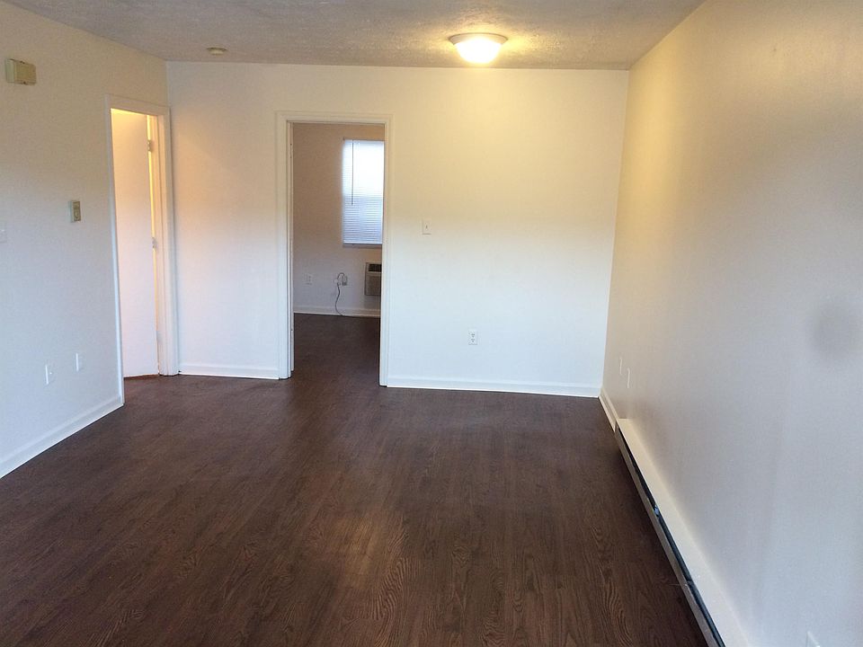 1st image of 1516 E Irvine St APT 9