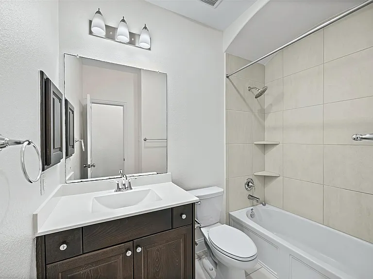 11918 Sumitomo Ln — Photo 31