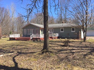 DIRECT BORDER ON NAT FOREST