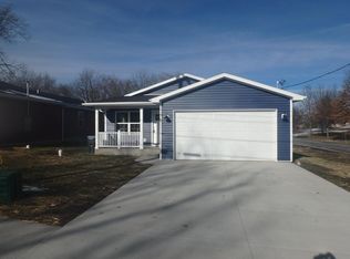 1003 E Cottonwood St, Kirksville, MO 63501