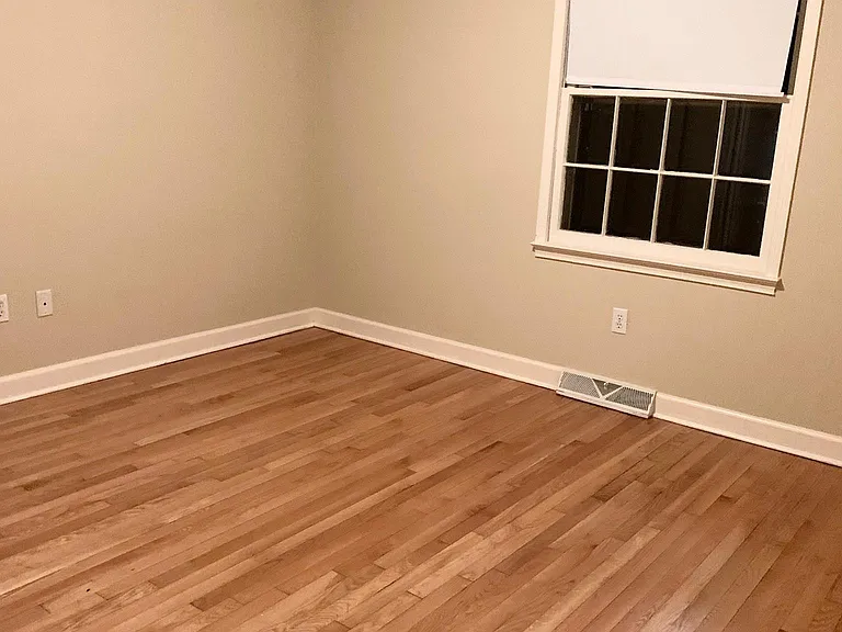 2404 Barracks Ct #1 — Photo 17