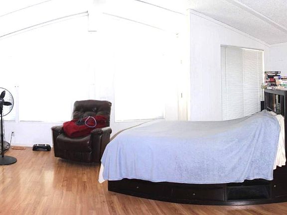 3rd image of 360 Chateau La Salle Dr #360