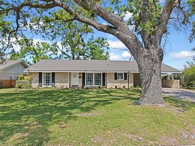 2333 17th St, Lake Charles, LA, 70601