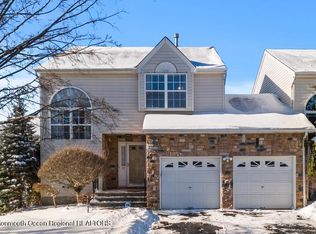 36 Kingfisher Ct, Marlboro, NJ 07746