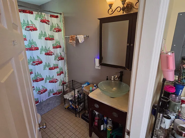123 Vinton St #2 — Photo 7