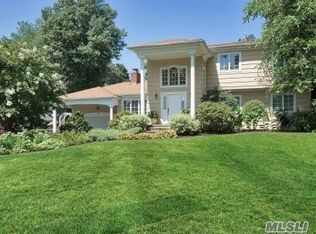 60 Knollwood Rd, Roslyn, NY 11576