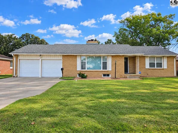 46 Random Rd, Hutchinson, KS 67502