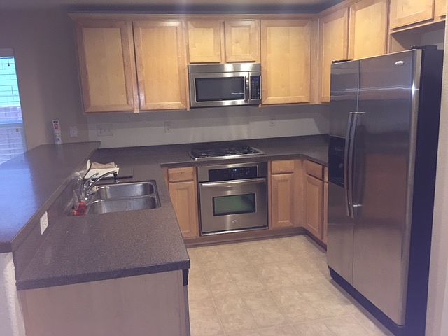 2nd image of 2695 Nicolson Cir