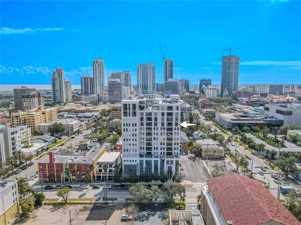 226 5th Ave N APT 1101, Saint Petersburg, FL 33701