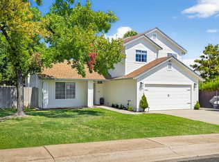 538 Alamine Dr, Redding, CA 96003