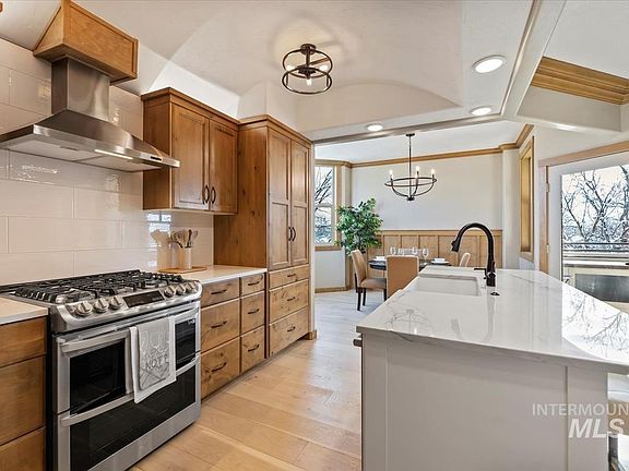 3rd image of 79 E Aikens St #221