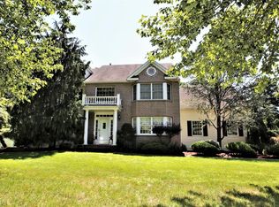 20 W Dante Rd, Monroe Township, NJ 08831