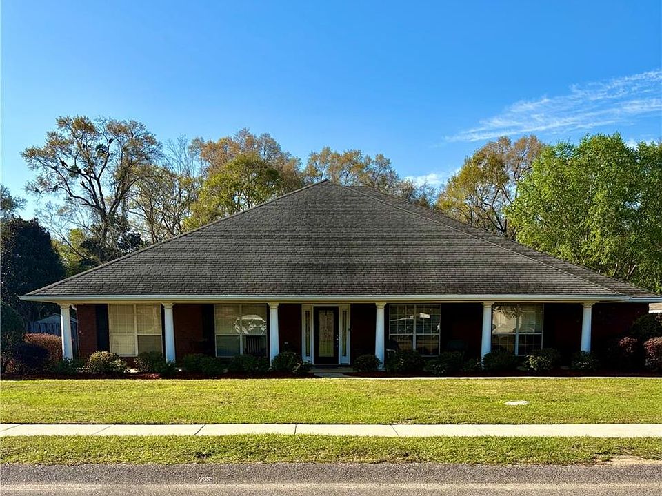 1st image of 10713 Rigby Dr