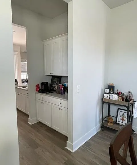 4030 Maidstone Dr — Photo 6