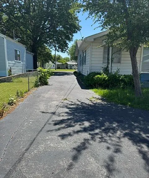 10 Denovion Ct — Photo 17