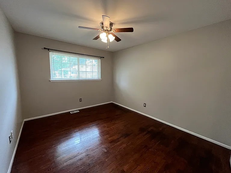 13643 Irvington Ct — Photo 12