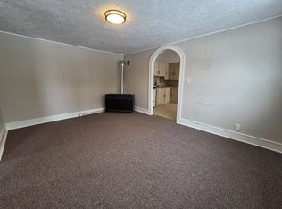 804 Pacific St #D, Menasha, WI 54952