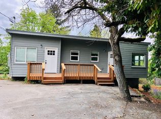 5322 SE Flavel Dr APT 4, Portland, OR 97206