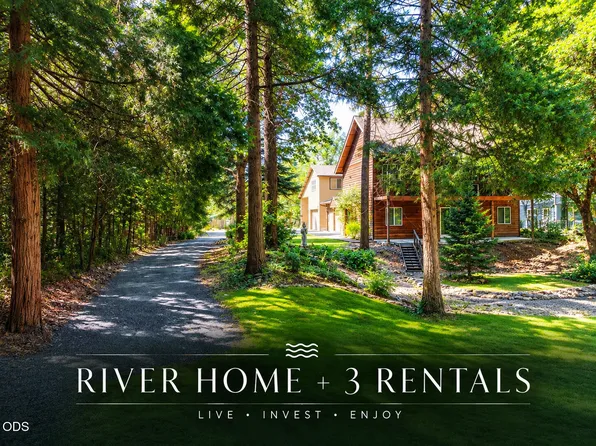 223 Indian Creek Ln, Shady Cove, OR 97539