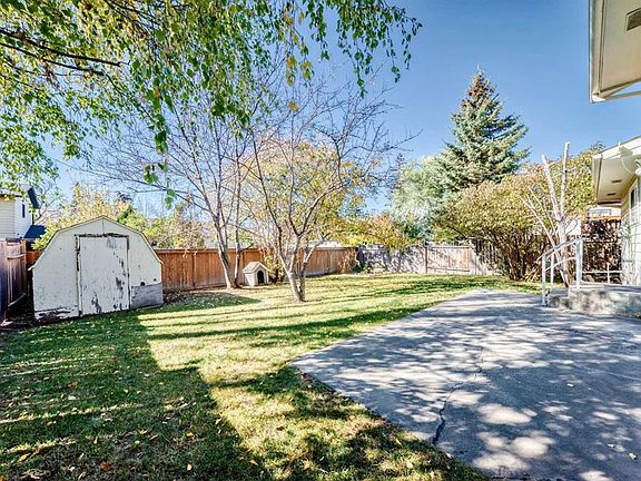 4th image of 143 NE Deer Ridge Way SE