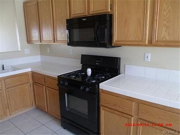 4th image of 27492 Canterbury St
