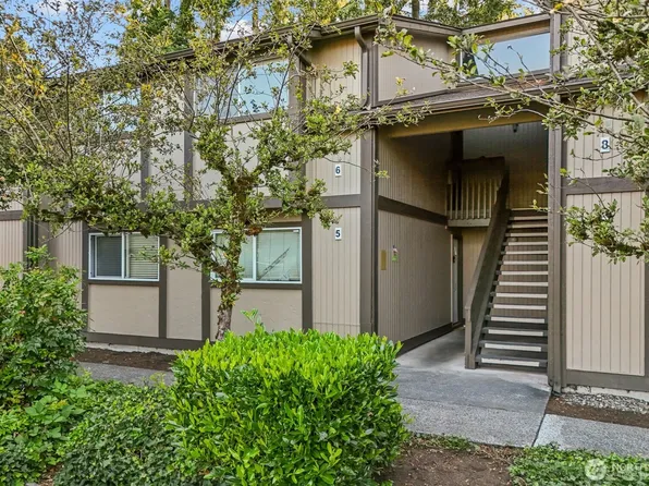 4705 176th Street SW #B6, Lynnwood, WA 98037