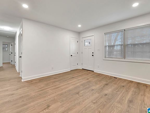 5th image of 3726 Canaan Dr