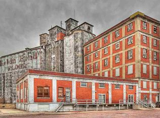 114 W Central Ave, Ponca City, OK 74601