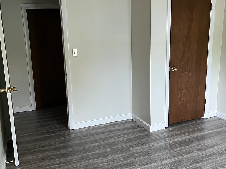 Webster Pl — Photo 10