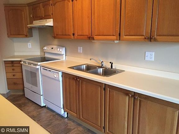 4th image of 1425 W 28th St APT 120