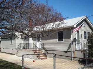 23 Holmes Pl, Middletown, NJ 07748