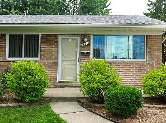 4th image of 22816 Brookdale Blvd