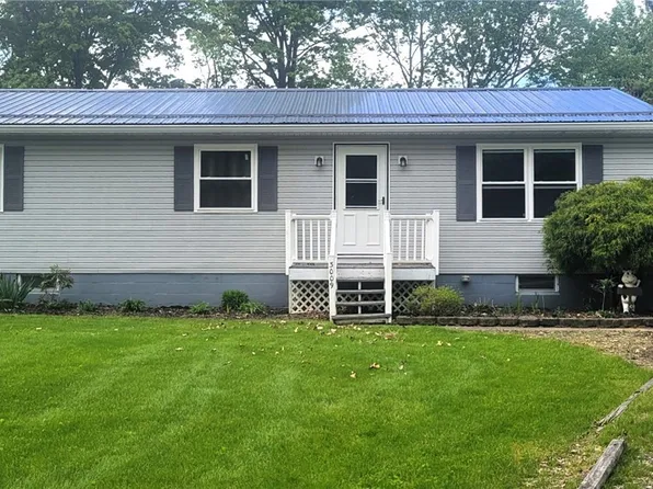 3009 Gale Dr, Akron, OH 44312
