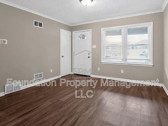 5th image of 4689 Raleigh Lagrange Rd
