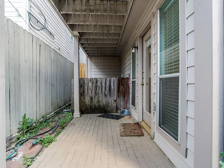 1414 Crocker St — Photo 28
