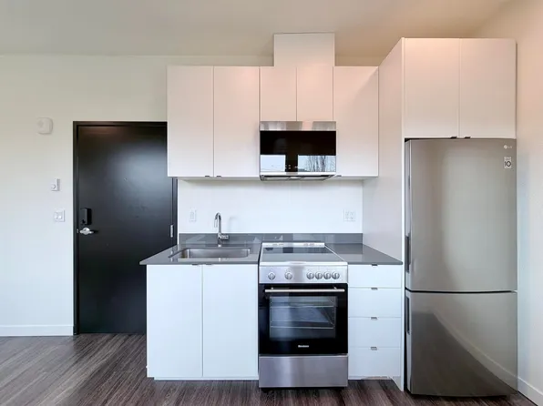 1545 NE 41st Ave Unit 301, Portland, OR 97232