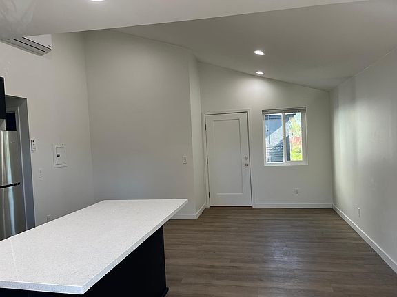 5th image of 4732 Bancroft St APT 7