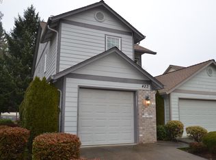 423 Walnut Way, Silverton, OR 97381