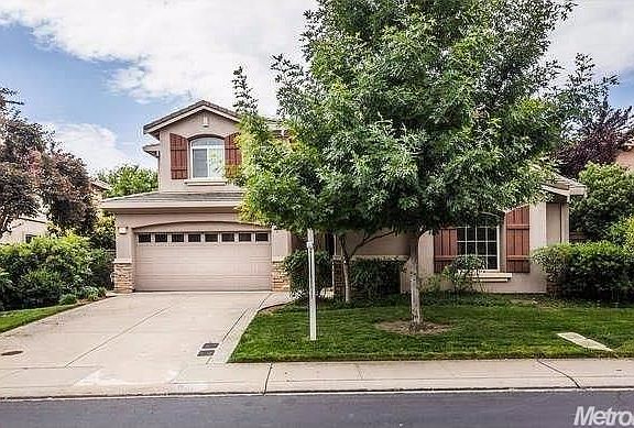 2nd image of 5242 Garlenda Dr