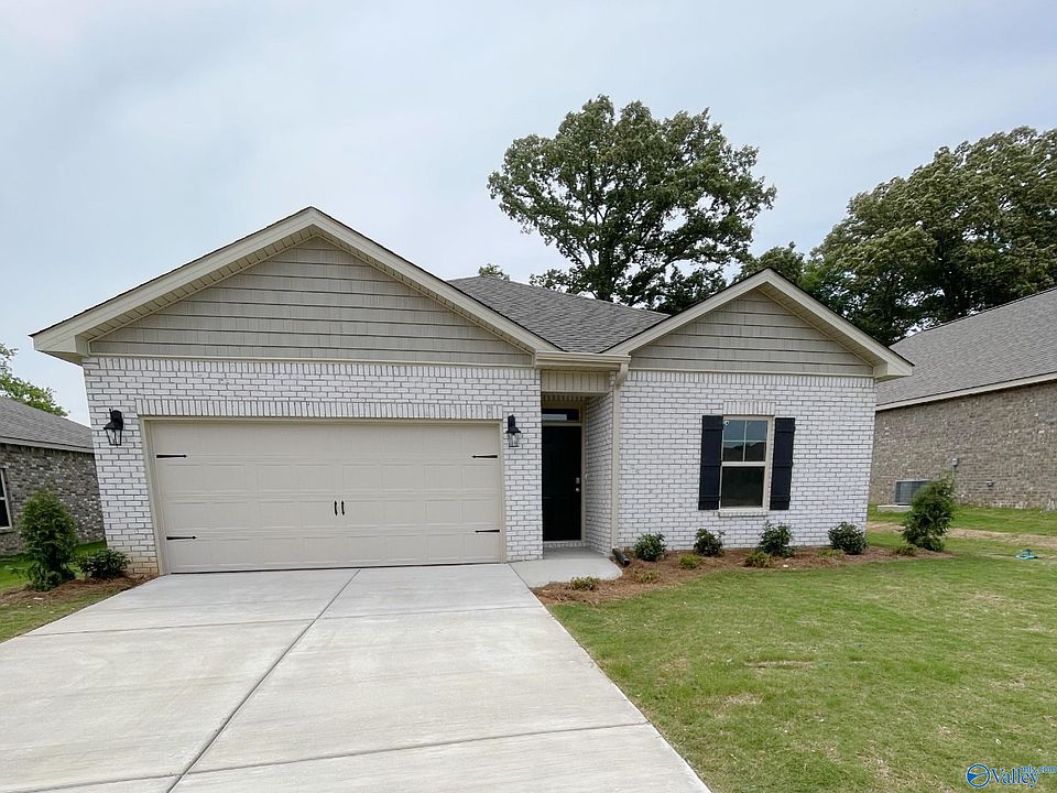 1st image of 122 Canonbury Dr
