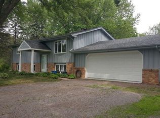 940 County Road 92 N, Maple Plain, MN 55359