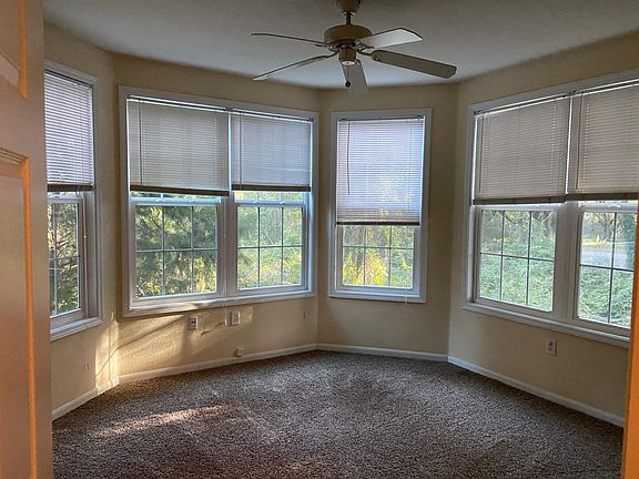 4th image of 60 Fenwick Hall Aly Floor 1