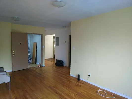 Rented by NYC Living Well Realty LLC | media 20