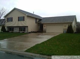 605 Monnens Ave, Shakopee, MN 55379